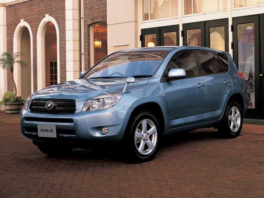  Toyota RAV4 2005 года  (JP) (фото 6 из 8)